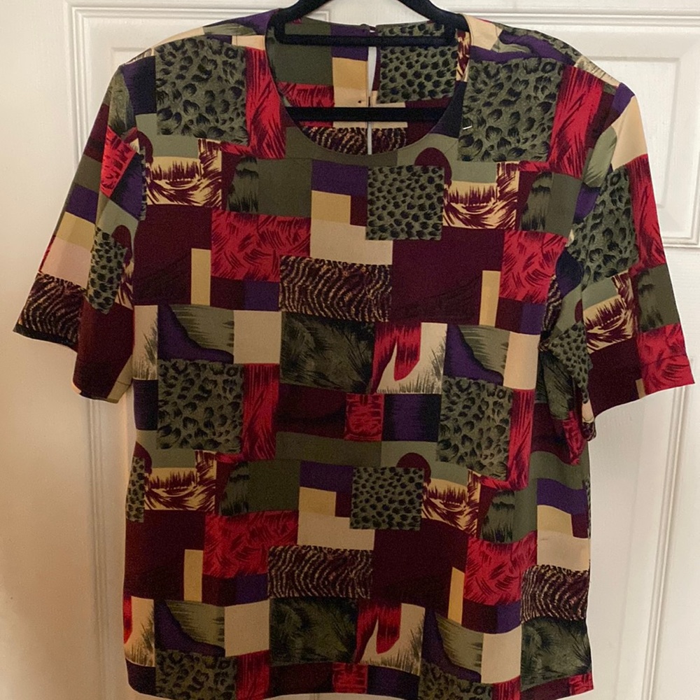 COPY - Jungle pattern short sleeve blouse